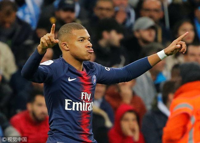 打入制胜球，达尼洛成历史首位两夺欧冠+两夺解放者杯的球员（达尼洛打进绝杀，史上首位欧冠与解放者杯均双冠的球员）