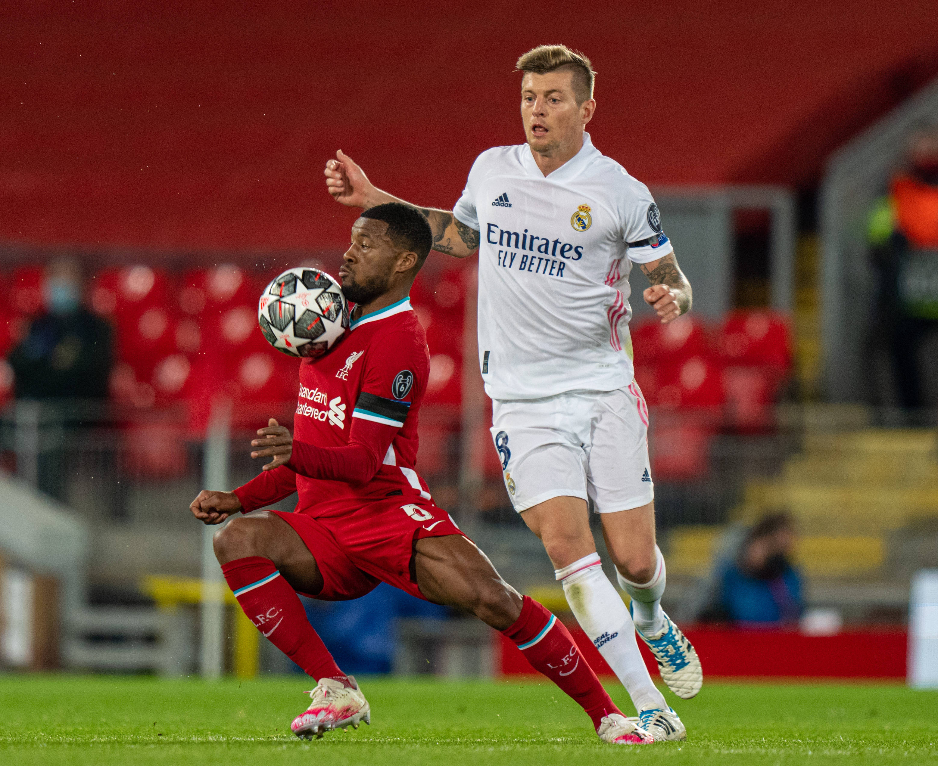 德保罗夺得职业生涯首个联赛冠军，此前已拿下世界杯+美洲杯