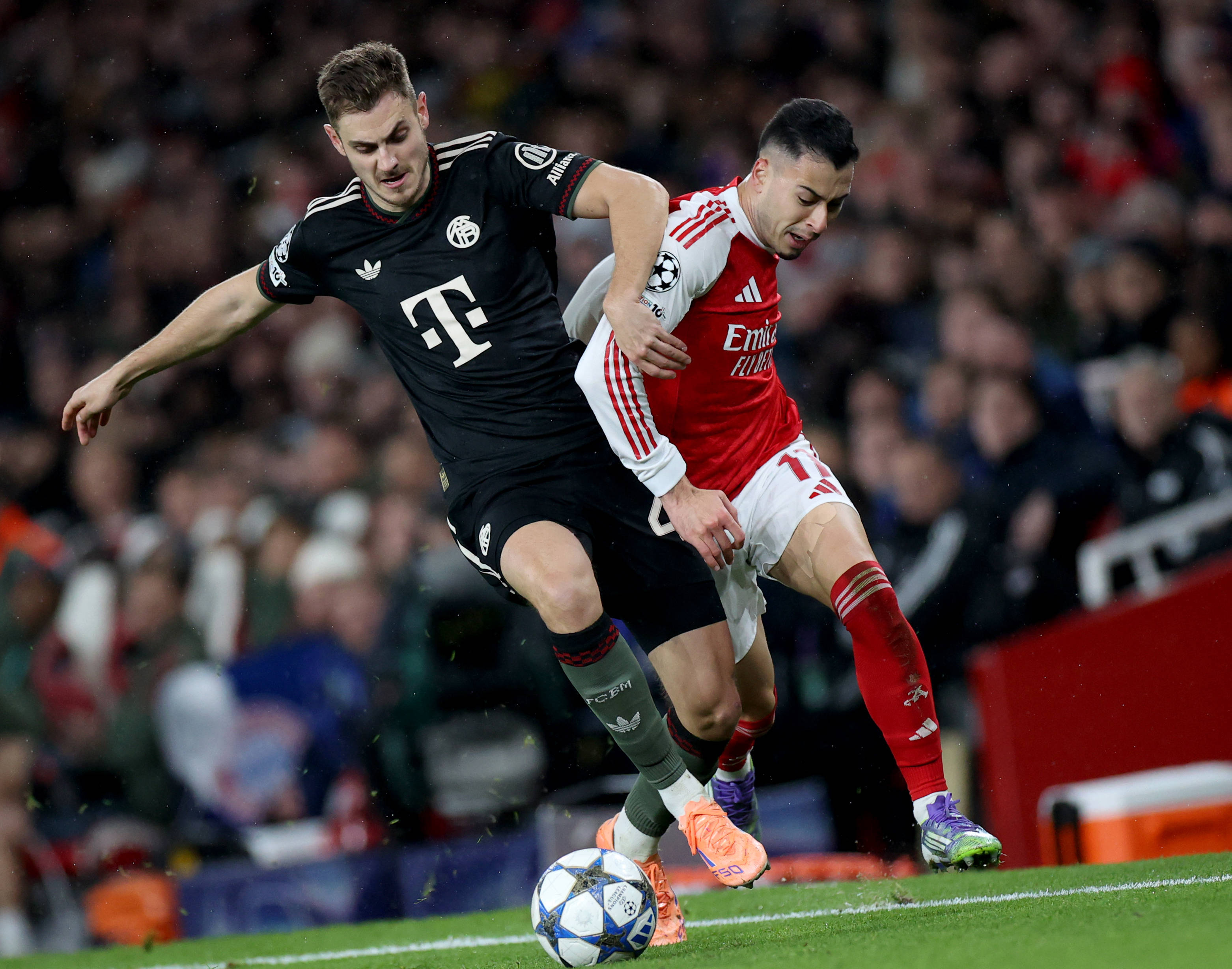 埃贝尔：凯恩德转身价下跌？不理解，但那本来只是种数字游戏（埃贝尔谈凯恩转会费下调：难以理解，但终归只是数字游戏）