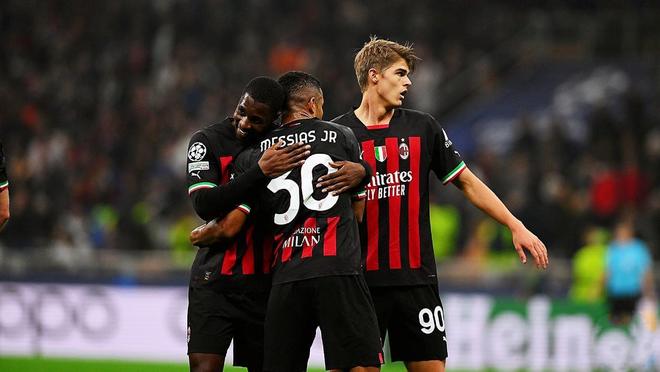 豫媒：河南热身赛6-2胜海港，为足协杯决赛开设6列球迷专列（河南媒体：热身赛河南6-2力克海港，足协杯决赛加开6趟球迷专列）