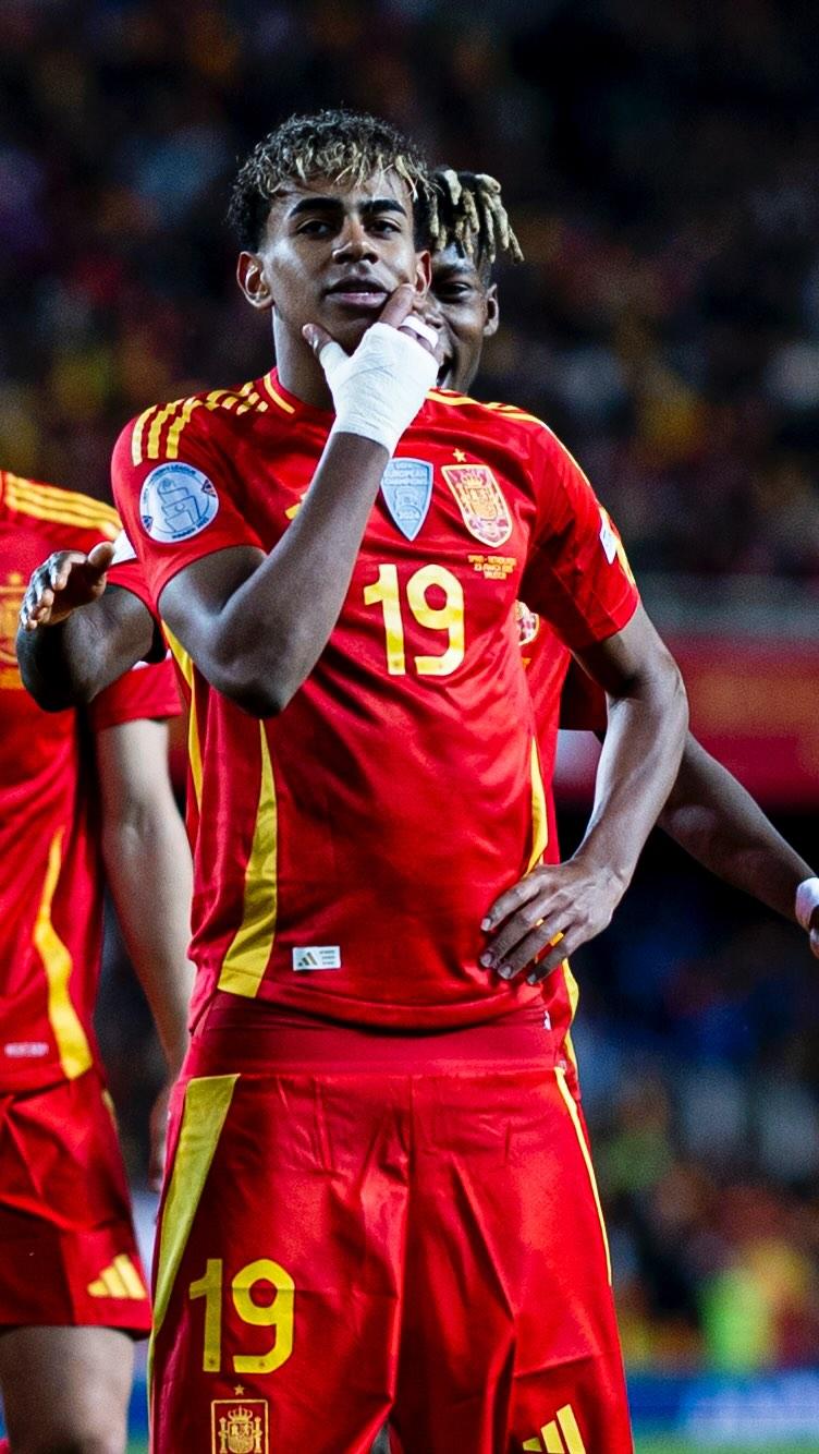 欧冠战报：艾尔尤努西、阿乔里破门，哥本哈根3-2绝杀黄潜