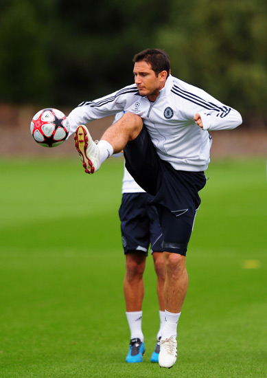 淘汰出局！总经理场边指挥引众怒 卖赵睿换场馆运营拉胯？