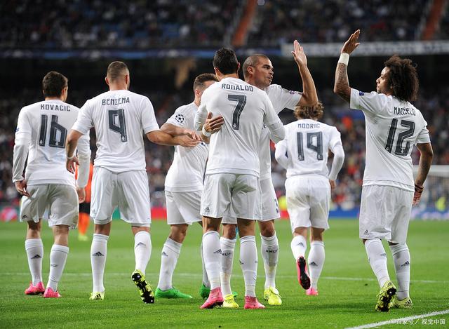 克亚尔：莱奥要变得更稳定，他能成为世界上最好的球员之一