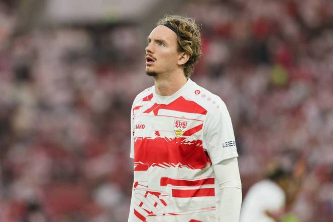 阿森纳再一次在圣诞节领跑积分榜，能否顺利夺冠？（阿森纳圣诞再登榜首，这次能最终捧杯吗？）