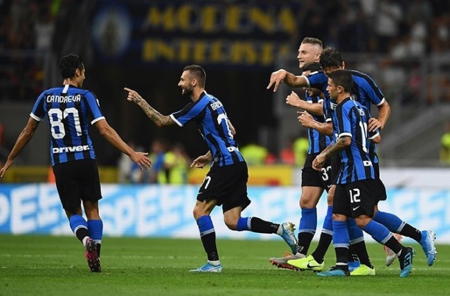 足球曝世界足坛将全面引入AI判罚系统