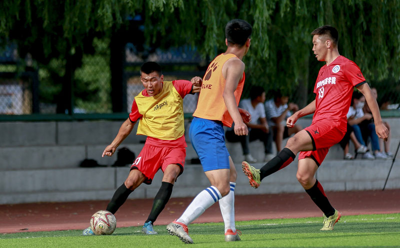 湖人逆转勇士詹姆斯狂砍34分