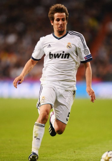 梅西开启“断联模式”：回老家过圣诞，为2026蓄力（梅西暂别喧嚣：回阿根廷过圣诞，蓄势备战2026）