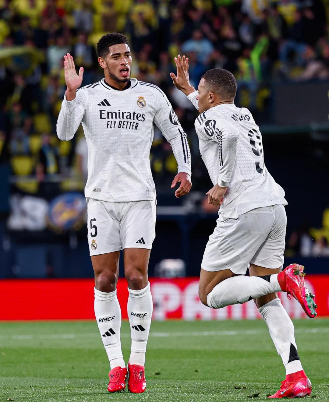 霍伊伦：我喜欢压迫和背对球门；进球美妙但功劳要和球队分享