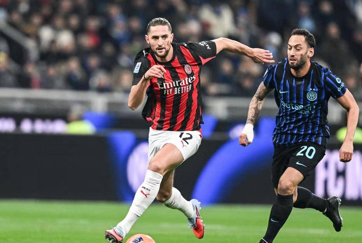 比肩传奇，姆巴佩成皇马队史第四位欧冠上演大四喜的球员