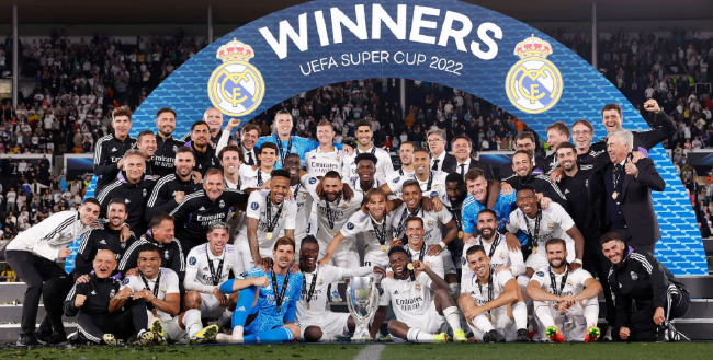 里程碑，穆里尼奥迎来执教生涯第150场欧冠比赛（穆里尼奥迎来欧冠执教第150战，职业生涯再添里程碑）