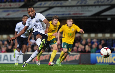 官方：库拉索主帅艾德沃卡特因家事暂离球队，由助教率队迎战牙买加