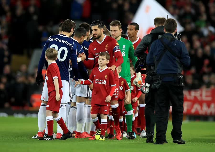 篮球火箭球员连续两场关键投篮命中